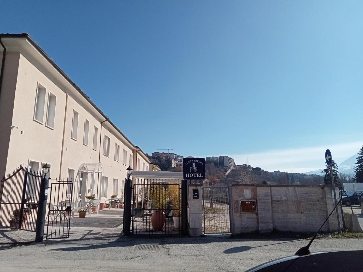 Hotel Porta Rivera L'Aquila Bagian luar foto